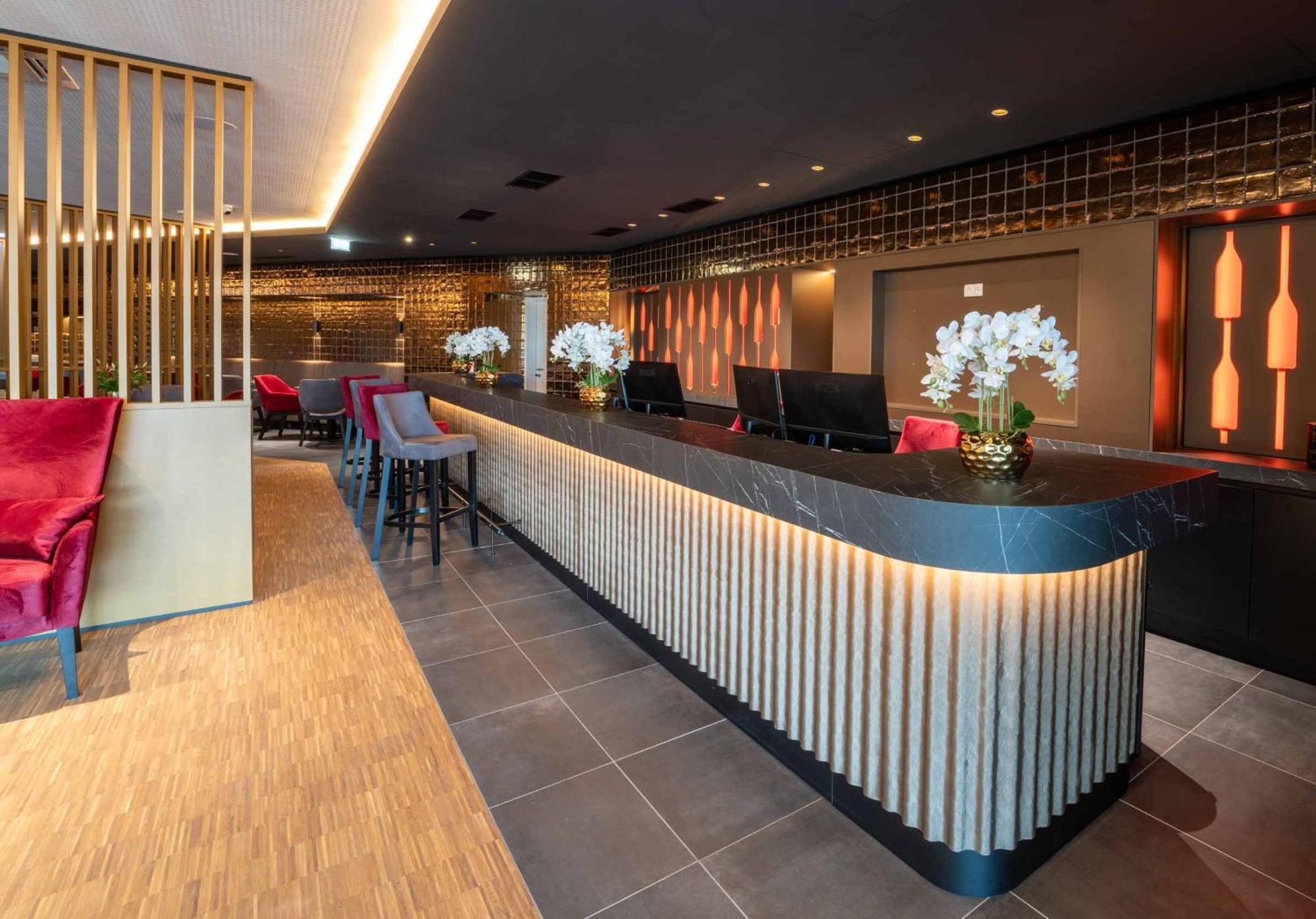 Plaza Residence วีเนอร์นอยชตัดท์ ภายนอก รูปภาพ