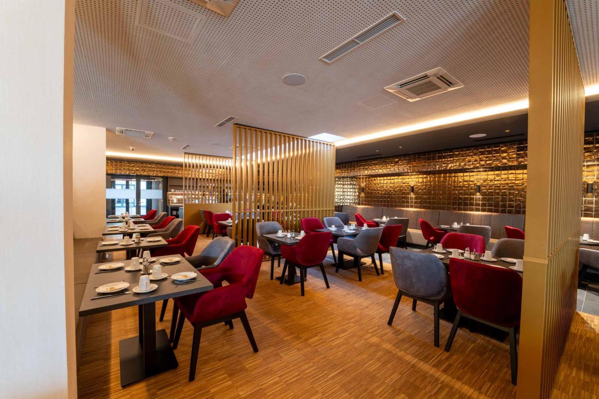 Plaza Residence วีเนอร์นอยชตัดท์ ภายนอก รูปภาพ